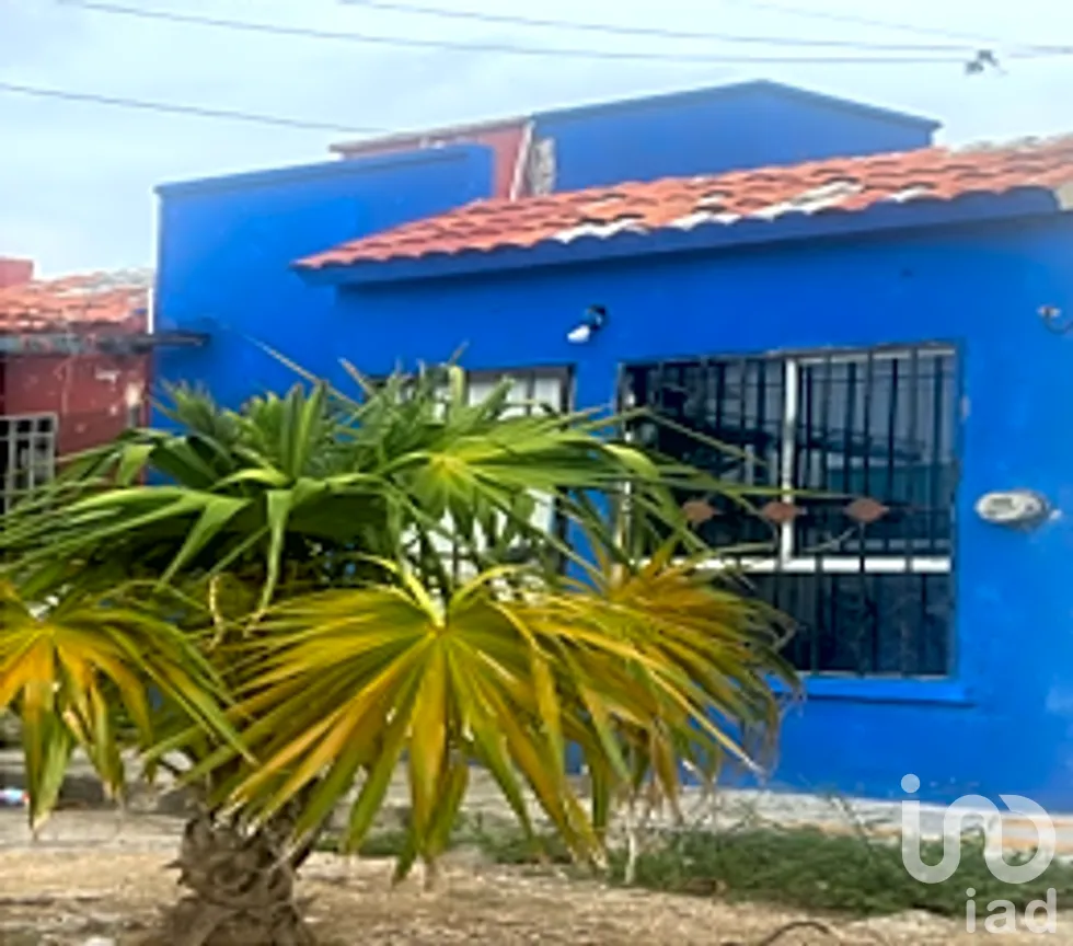 Casa en Venta en Villas Otoch, Benito Juárez, Quintana Roo | NEX-255955 | iad México | Foto 1 de 6