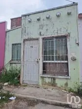 NEX-261332 - Casa en Venta, con 1 recamara, con 1 baño, con 37 m2 de construcción en Villas Otoch, CP 77516, Quintana Roo.