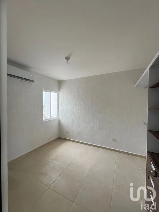 Departamento en Renta en Jardines del Sur, Benito Juárez, Quintana Roo | NEX-253339 | iad México | Foto 11 de 18