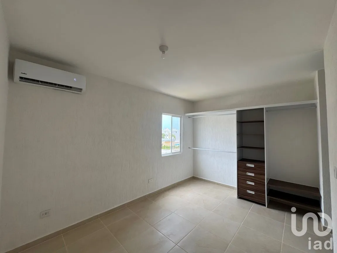 Departamento en Renta en Jardines del Sur, Benito Juárez, Quintana Roo | NEX-253339 | iad México | Foto 9 de 18