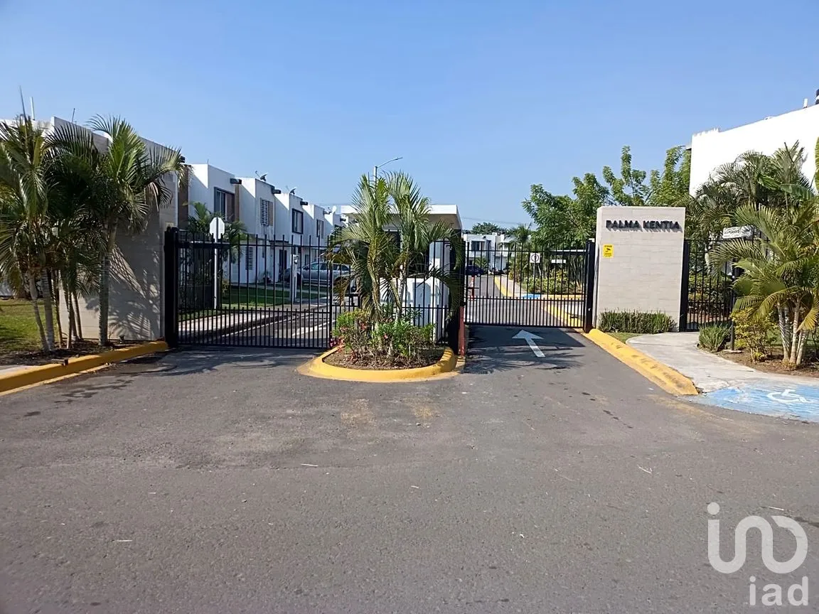 Casa en Venta en Paseo de las Palmas II, Veracruz, Veracruz de Ignacio de la Llave | NEX-263521 | iad México | Foto 2 de 19