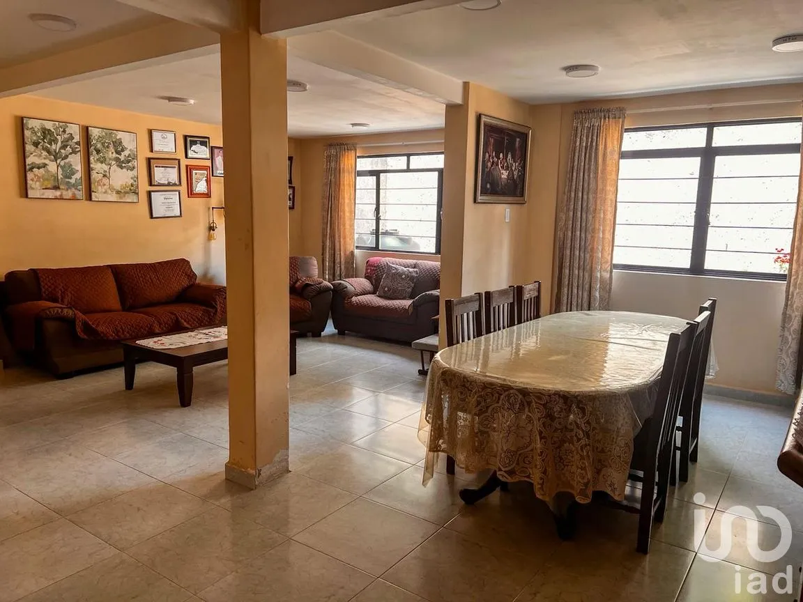 Casa en Venta en Lago Sur, Miguel Hidalgo, Ciudad de México | NEX-299859 | iad México | Foto 1 de 23