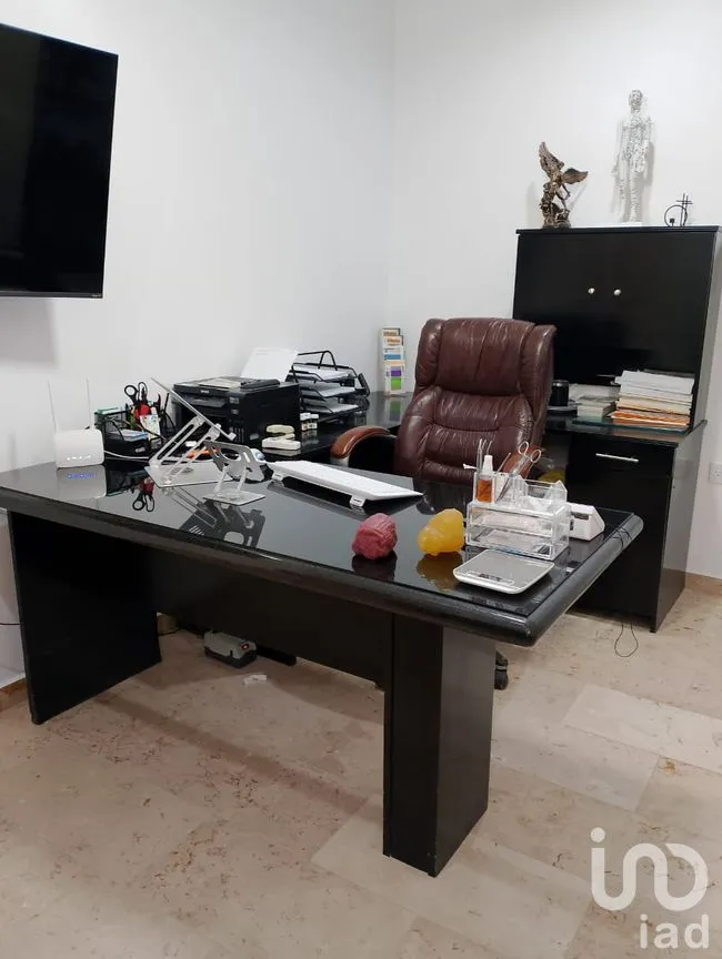 Oficina en Renta en Valle de Juriquilla II, Querétaro, Querétaro | NEX-258486 | iad México | Foto 2 de 11