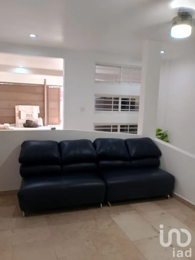 Oficina en Renta en Valle de Juriquilla II, Querétaro, Querétaro | NEX-258486 | iad México | Foto 9 de 11