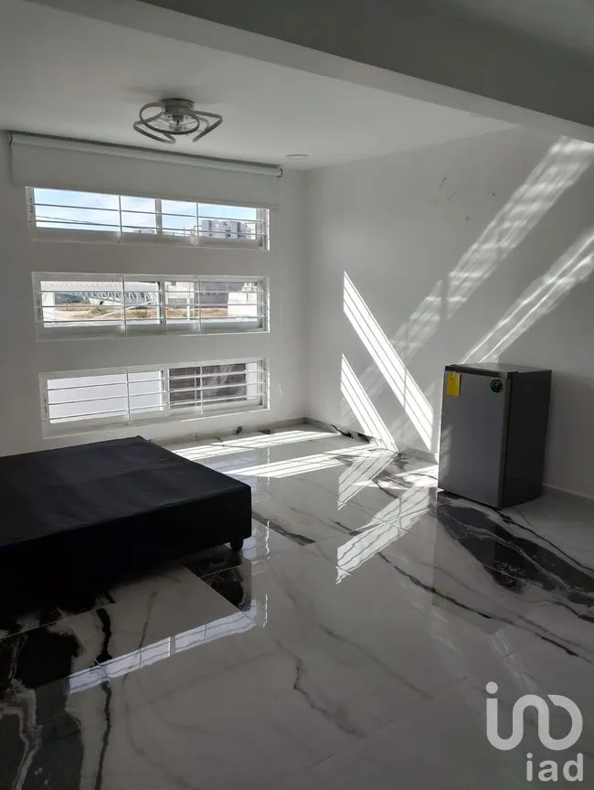 Departamento en Renta en Valle de Juriquilla II, Querétaro, Querétaro | NEX-262694 | iad México | Foto 2 de 8