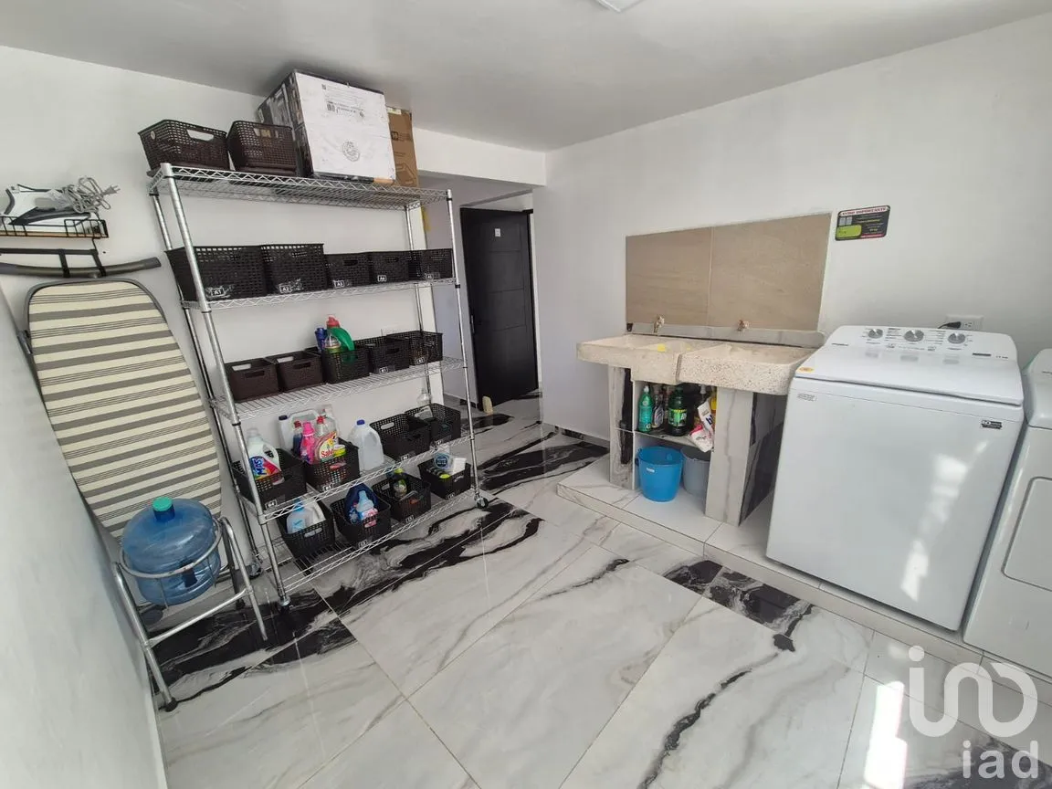 Edificio en Venta en Valle de Juriquilla II, Querétaro, Querétaro | NEX-294766 | iad México | Foto 9 de 19