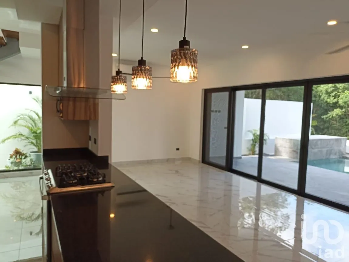 Casa en Venta en Lagos del Sol, Benito Juárez, Quintana Roo | NEX-254509 | iad México | Foto 5 de 10