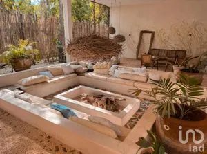 NEX-259644 - Departamento en Venta, con 2 recamaras, con 2 baños, con 135 m2 de construcción.