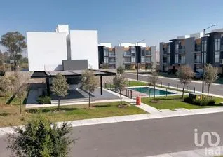 NEX-254191 - Departamento en Venta, con 2 recamaras, con 3 baños, con 110 m2 de construcción.