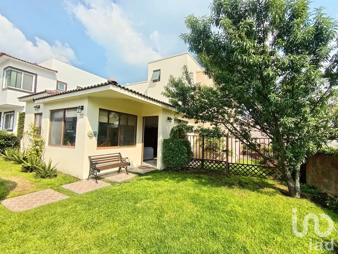 Casa en Venta en Real del Bosque, Corregidora, Querétaro | NEX-256889 | iad México | Foto 3 de 16