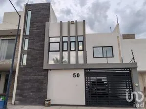 NEX-291105 - Casa en Venta, con 3 recamaras, con 3 baños, con 217 m2 de construcción en Mediterráneo I, CP 76908, Querétaro.