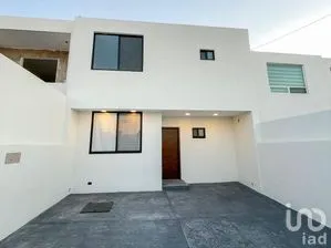 NEX-283615 - Casa en Venta, con 4 recamaras, con 3 baños, con 135 m2 de construcción en Los Naranjos, CP 20126, Aguascalientes.