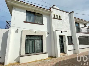 NEX-283765 - Casa en Venta, con 3 recamaras, con 3 baños, con 264 m2 de construcción en Fátima, CP 20130, Aguascalientes.