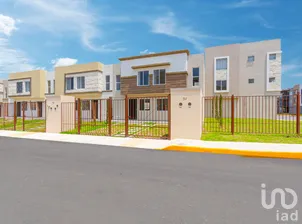 NEX-286933 - Casa en Venta, con 2 recamaras, con 1 baño, con 62 m2 de construcción en Real Belmonte, CP 55746, México.