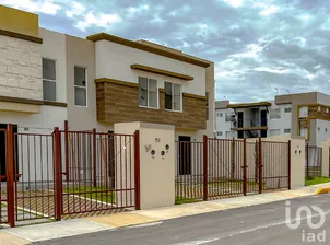 NEX-292624 - Casa en Venta, con 2 recamaras, con 1 baño, con 62 m2 de construcción en Real Belmonte, CP 55746, México.