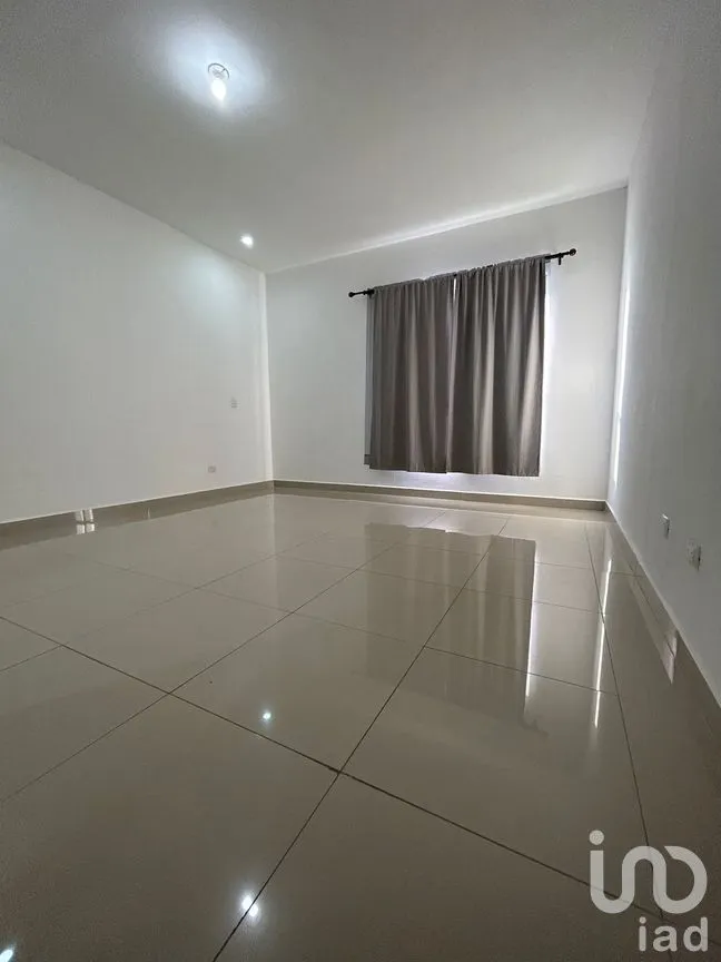 Casa en Renta en Arbado Floresta, Apodaca, Nuevo León | NEX-283353 | iad México | Foto 3 de 12