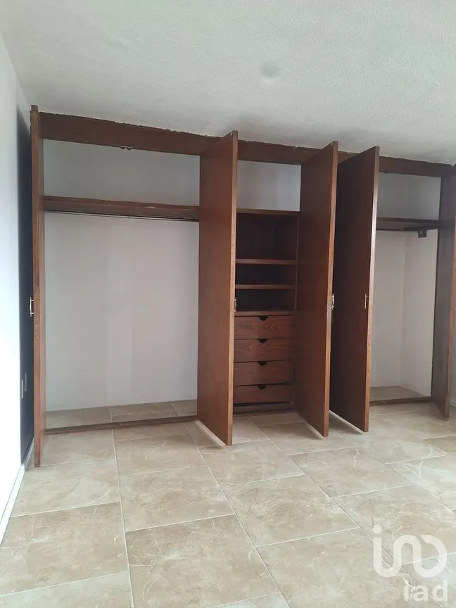 Casa en Venta en La Virgen, Metepec, México | NEX-260386 | iad México | Foto 36 de 42
