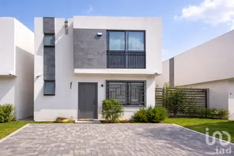 NEX-262588 - Casa en Venta, con 2 recamaras, con 2 baños, con 96 m2 de construcción.