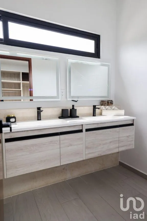 Casa en Venta en Santa María Nativitas, Calimaya, México | NEX-283633 | iad México | Foto 6 de 21