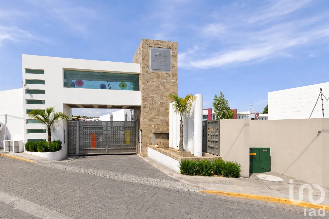 Casa en Renta en Santa María Magdalena Ocotitlán, Metepec, México | NEX-293210 | iad México | Foto 2 de 18