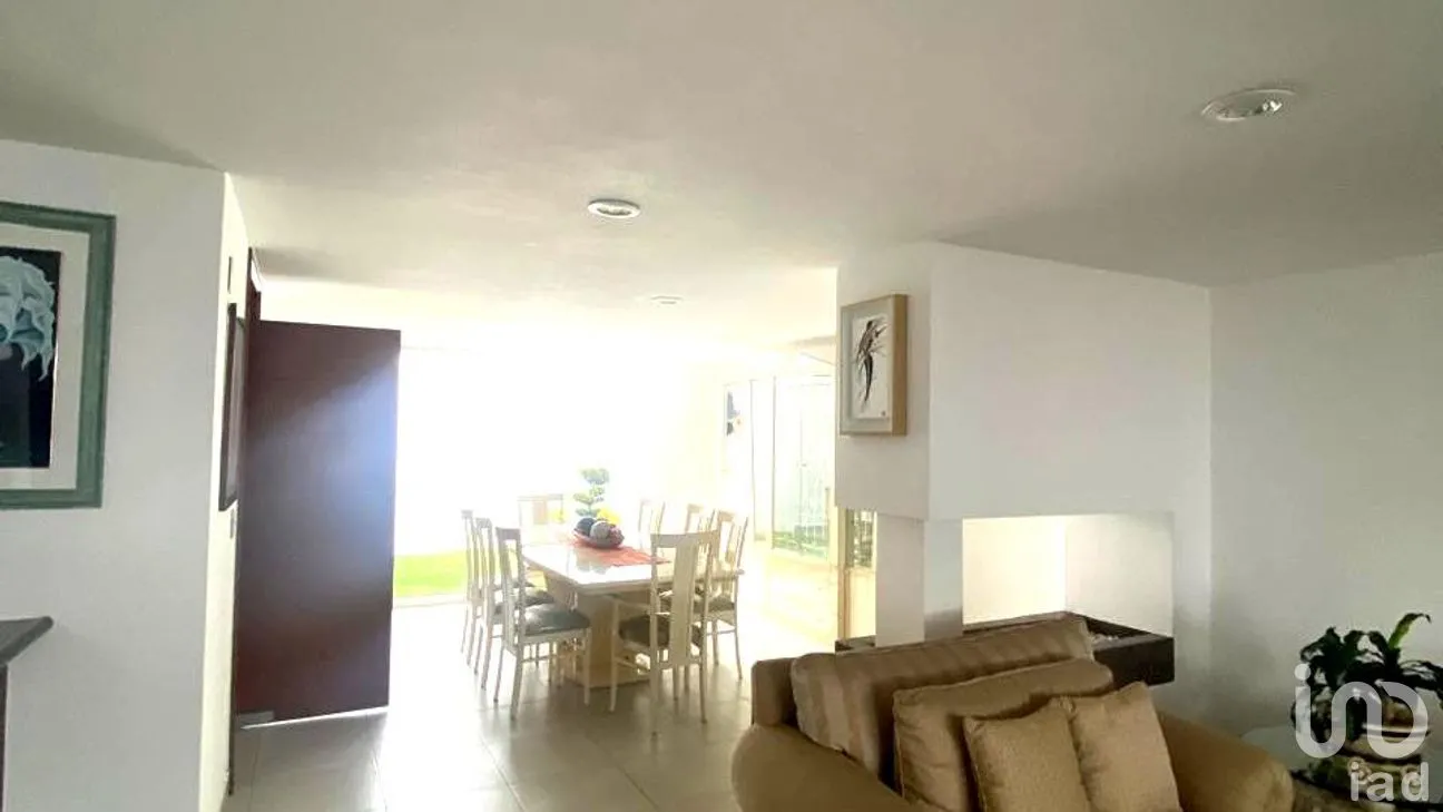 Casa en Renta en Santa María Magdalena Ocotitlán, Metepec, México | NEX-293210 | iad México | Foto 8 de 18