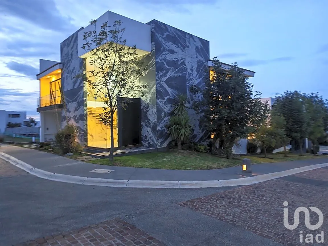 Casa en Venta en Lomas de Angelópolis, San Andrés Cholula, Puebla | NEX-258372 | iad México | Foto 2 de 19