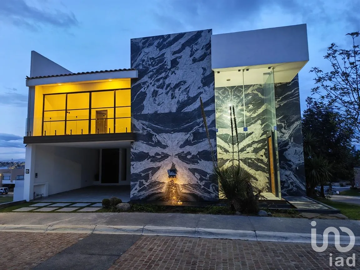 Casa en Venta en Lomas de Angelópolis, San Andrés Cholula, Puebla | NEX-258372 | iad México | Foto 1 de 19