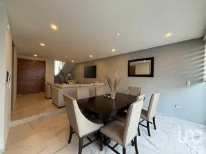 NEX-257114 - Casa en Venta, con 4 recamaras, con 4 baños, con 237 m2 de construcción en Campestre Haras, CP 72989, Puebla.