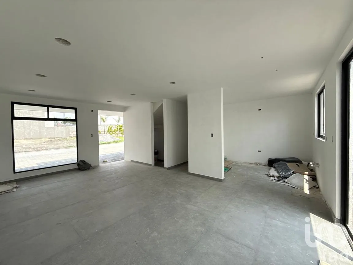 Casa en Venta en Santiago Momoxpan, San Pedro Cholula, Puebla | NEX-291879 | iad México | Foto 3 de 14