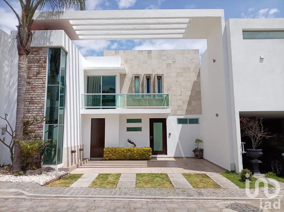 Casa en Venta en Zerezotla, San Pedro Cholula, Puebla | NEX-296342 | iad México | Foto 1 de 17