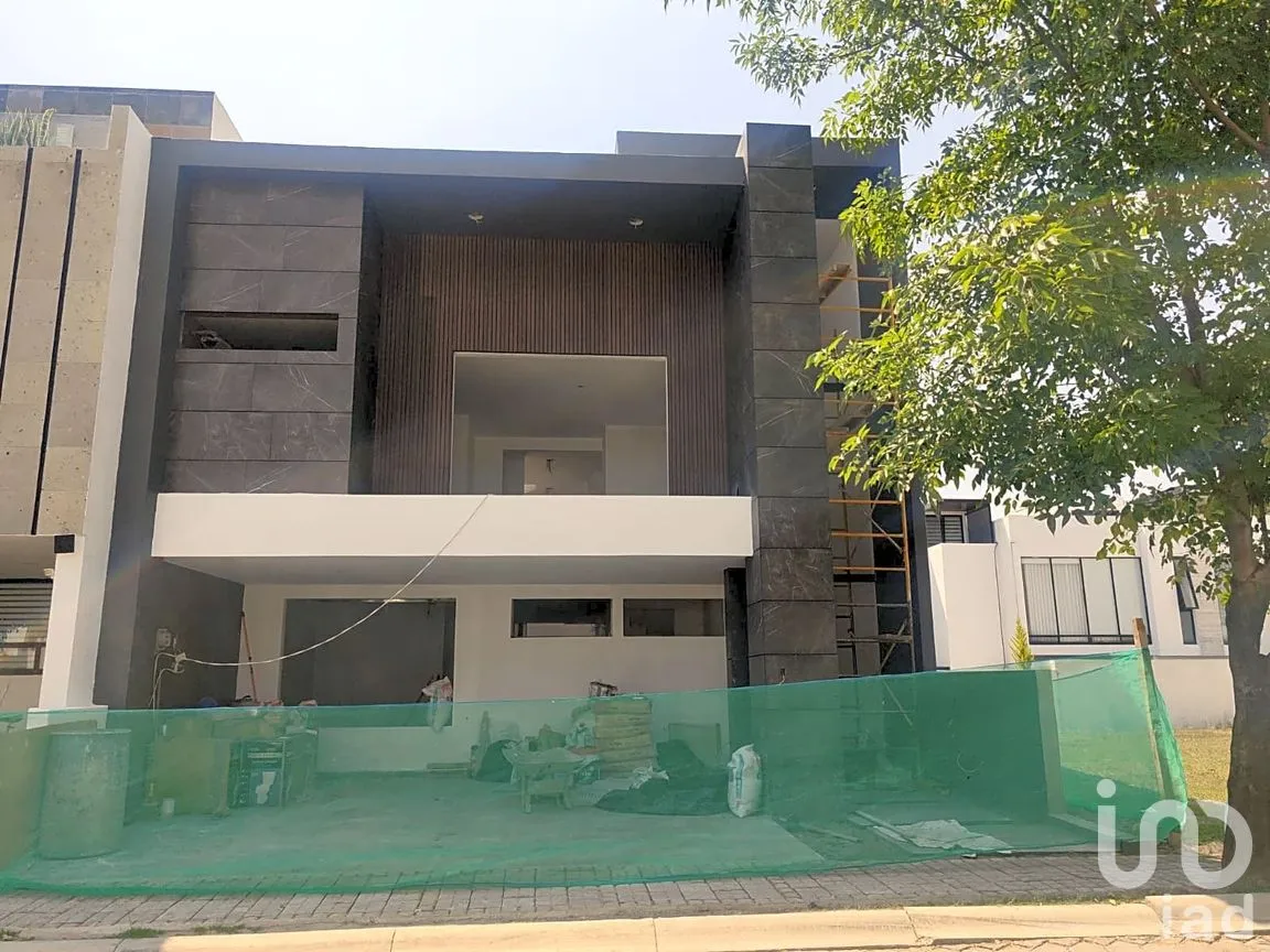 Casa en Venta en Lomas de Angelópolis II, San Andrés Cholula, Puebla | NEX-299252 | iad México | Foto 3 de 14