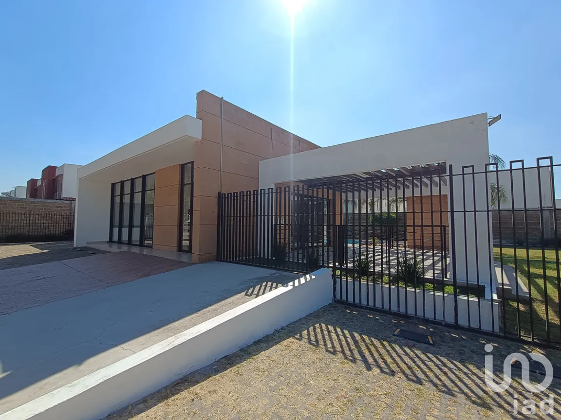 Casa en Venta en Castello ll, León, Guanajuato | NEX-266055 | iad México | Foto 2 de 19