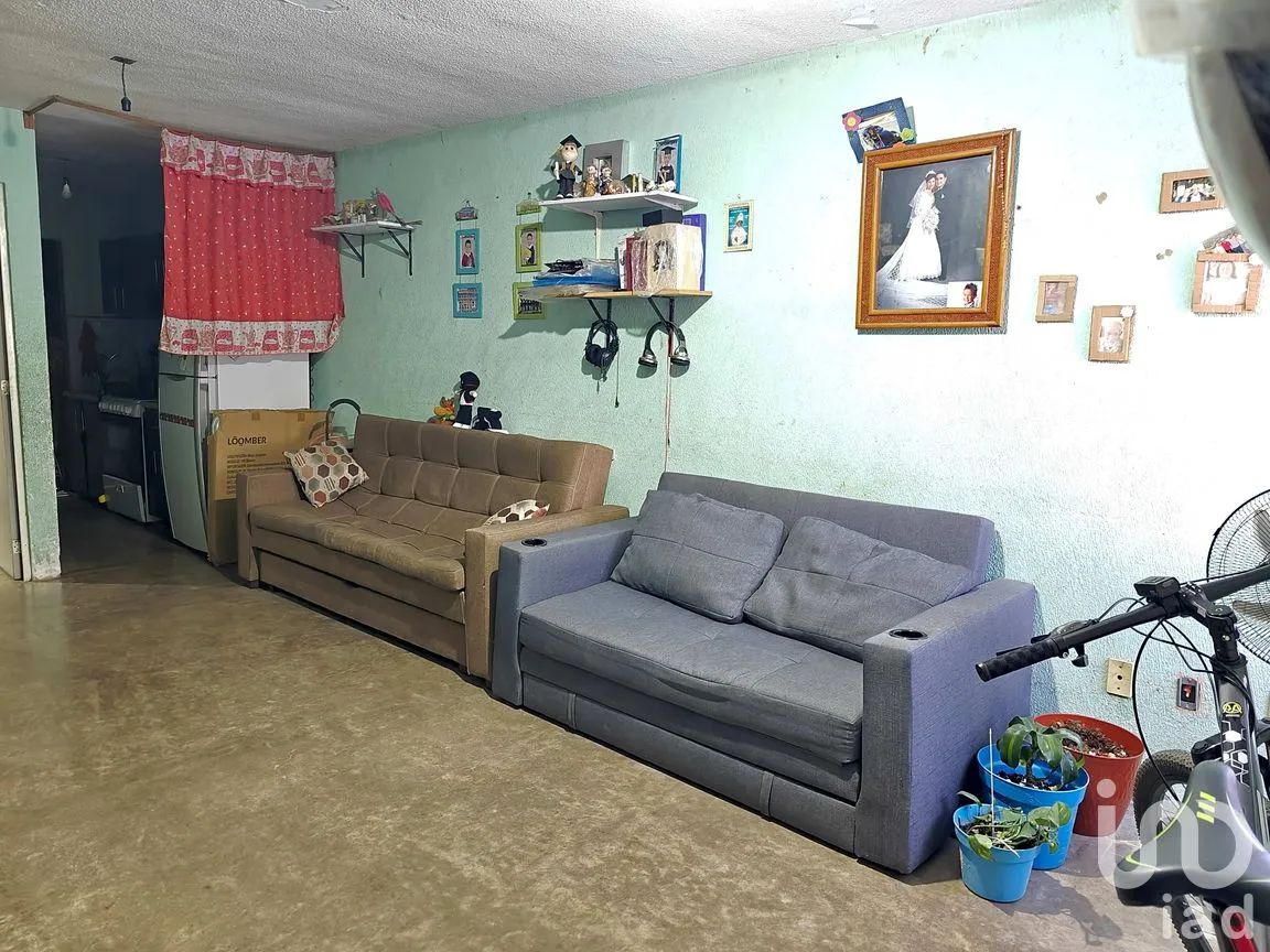 Casa en Venta en Villas de San Nicolás II, León, Guanajuato | NEX-283222 | iad México | Foto 3 de 14