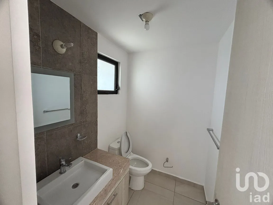 Casa en Venta en Los Héroes León, León, Guanajuato | NEX-285973 | iad México | Foto 14 de 18