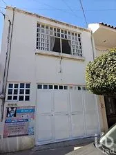 NEX-288087 - Casa en Venta, con 2 recamaras, con 1 baño, con 110 m2 de construcción.
