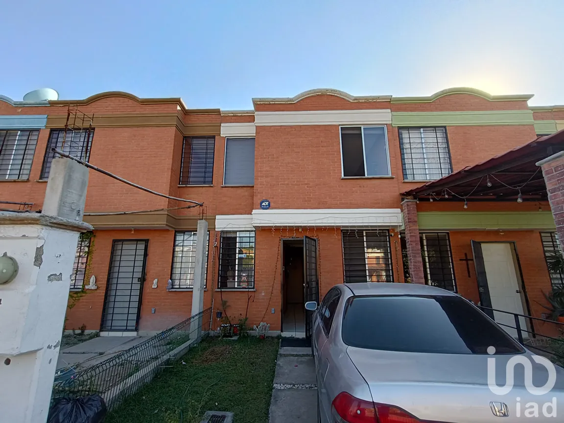 Casa en Venta en Jardines del Río, León, Guanajuato | NEX-290868 | iad México | Foto 2 de 16