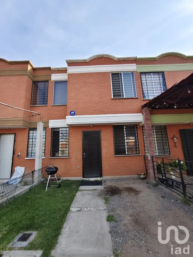 Casa en Venta en Jardines del Río, León, Guanajuato | NEX-290868 | iad México | Foto 1 de 16