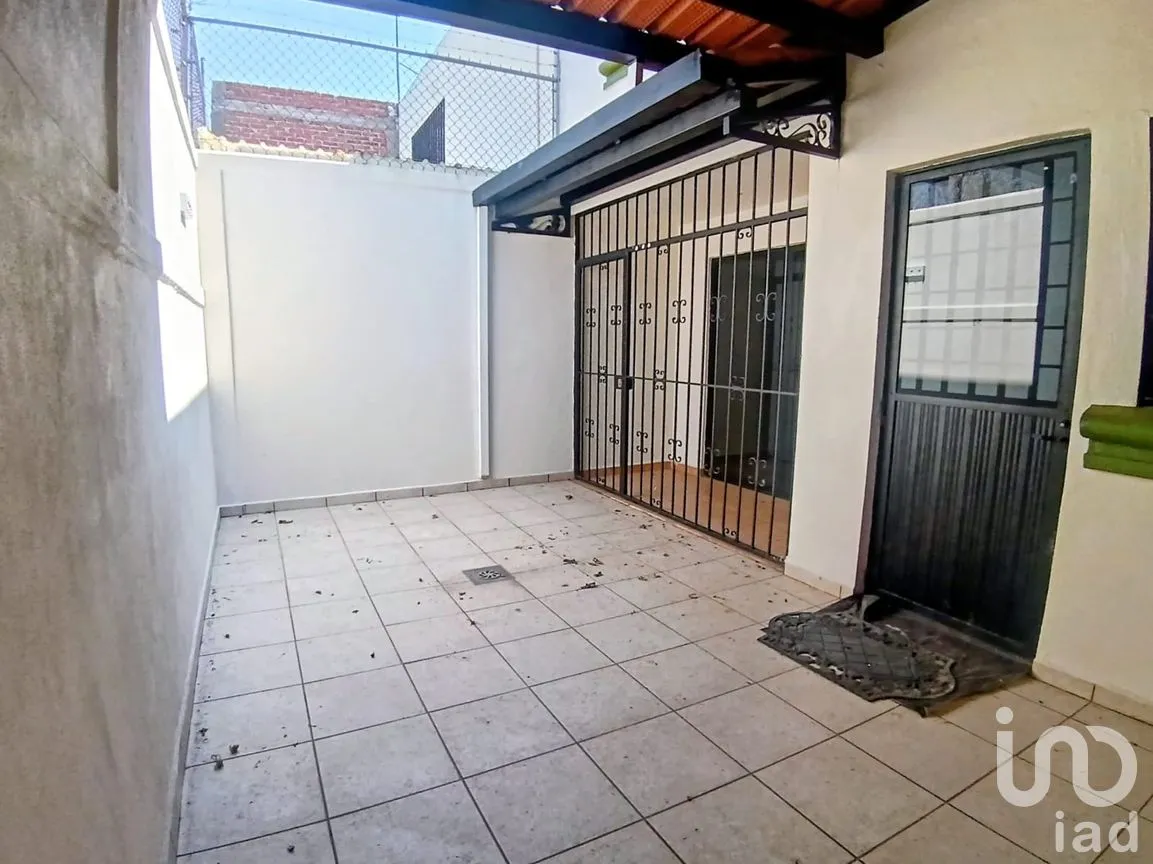 Casa en Renta en Rincón de los Arcos, Irapuato, Guanajuato | NEX-292184 | iad México | Foto 3 de 19