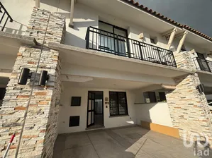 NEX-292681 - Casa en Venta, con 3 recamaras, con 2 baños, con 133 m2 de construcción.