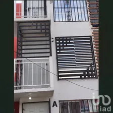 NEX-295026 - Departamento en Venta, con 2 recamaras, con 1 baño, con 44 m2 de construcción.