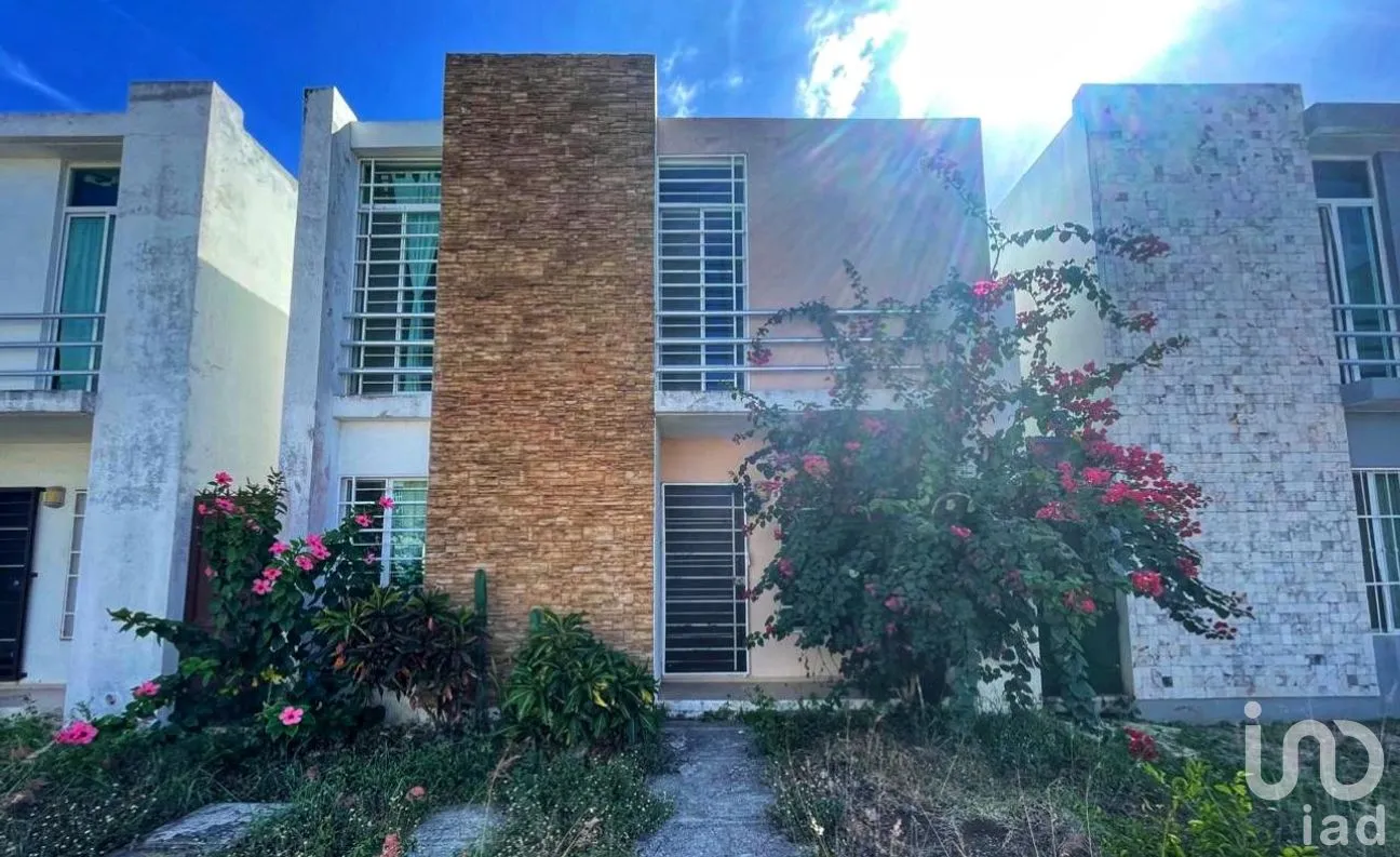 Casa en Venta en Marsella, Solidaridad, Quintana Roo | NEX-283531 | iad México | Foto 2 de 13