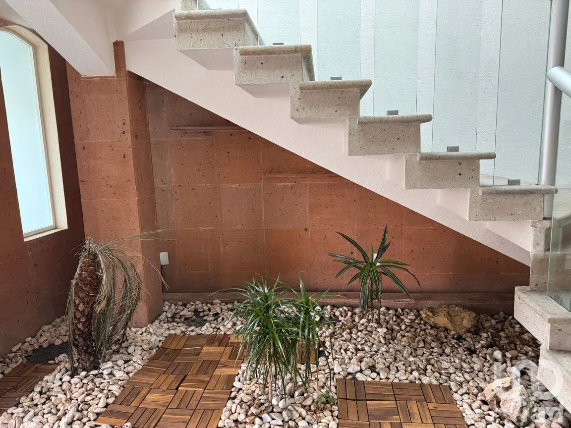 Casa en Venta en Rinconada San Jerónimo, Metepec, México | NEX-263791 | iad México | Foto 2 de 14