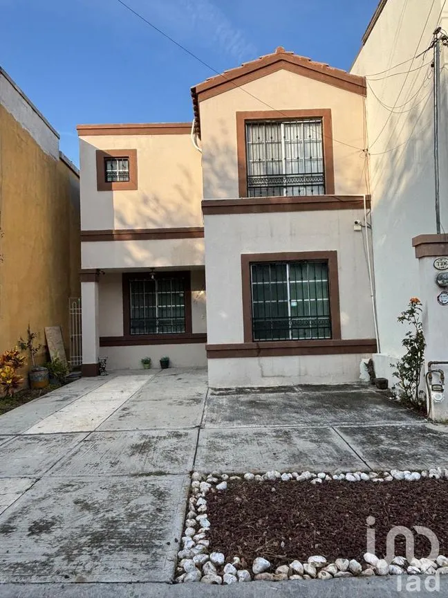Casa en Renta en Jardines de Andalucía, Guadalupe, Nuevo León | NEX-265659 | iad México | Foto 1 de 17