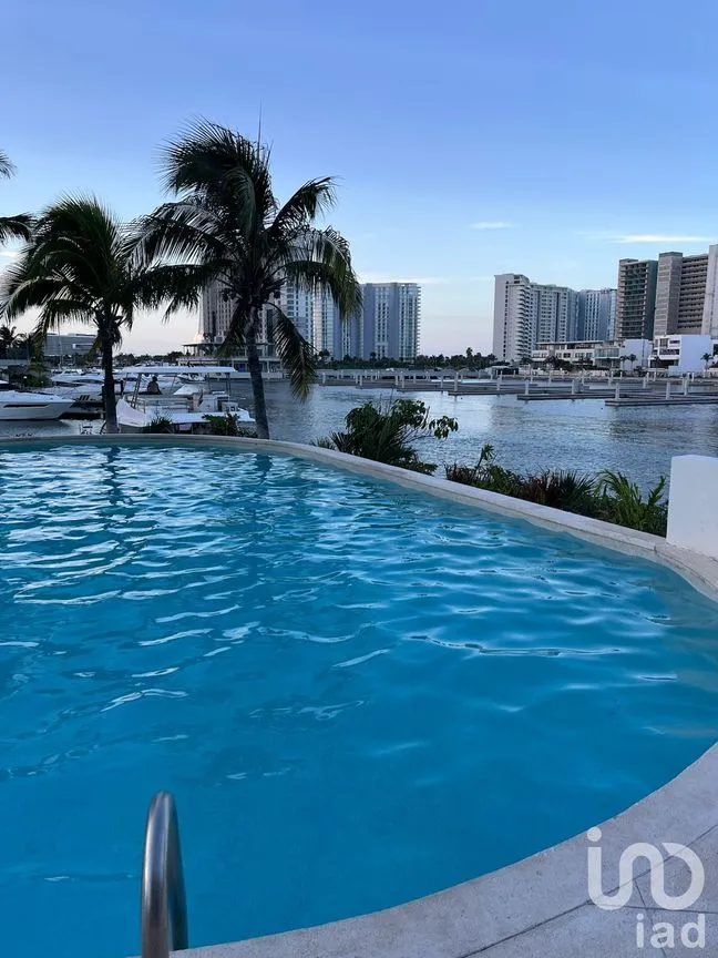 Departamento en Venta en Zona Hotelera, Benito Juárez, Quintana Roo | NEX-257134 | iad México | Foto 14 de 16