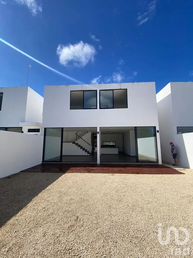 Casa en Venta en Conkal, Conkal, Yucatán | NEX-259904 | iad México | Foto 2 de 20