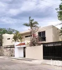 NEX-262277 - Casa en Venta, con 3 recamaras, con 3 baños, con 307 m2 de construcción en Chuburna de Hidalgo, CP 97205, Yucatán.