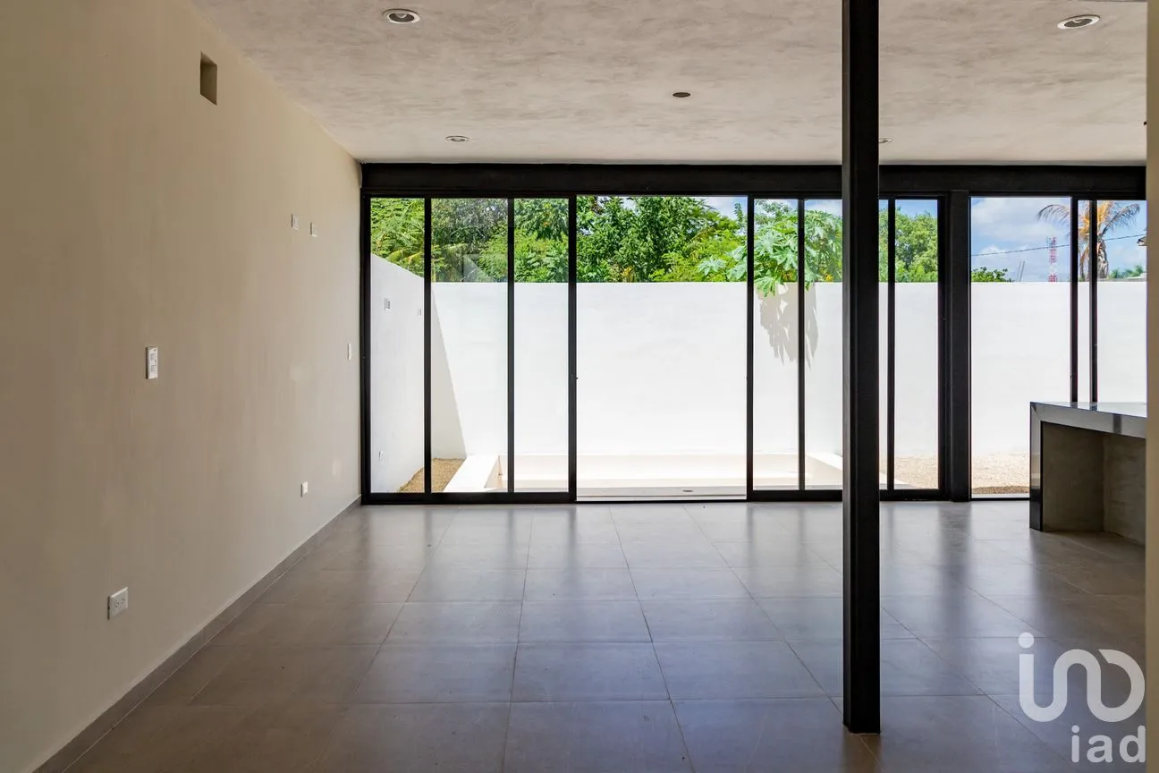 Casa en Venta en Chichi Suárez, Mérida, Yucatán | NEX-263091 | iad México | Foto 1 de 16