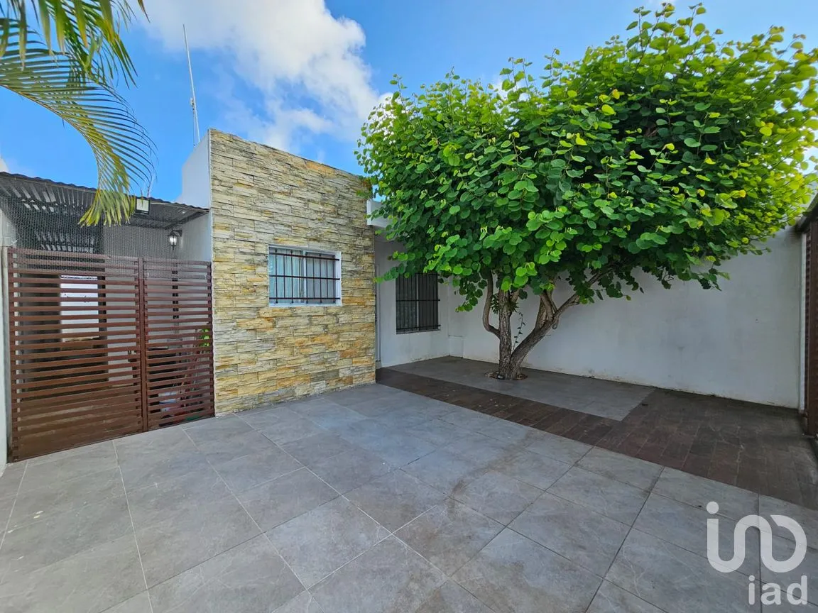 Casa en Renta en Conkal, Conkal, Yucatán | NEX-285548 | iad México | Foto 1 de 7