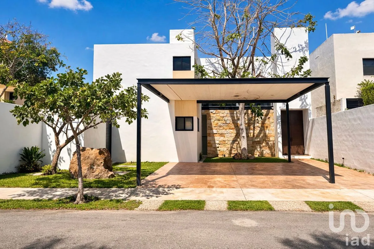 Casa en Renta en Conkal, Conkal, Yucatán | NEX-292488 | iad México | Foto 1 de 12