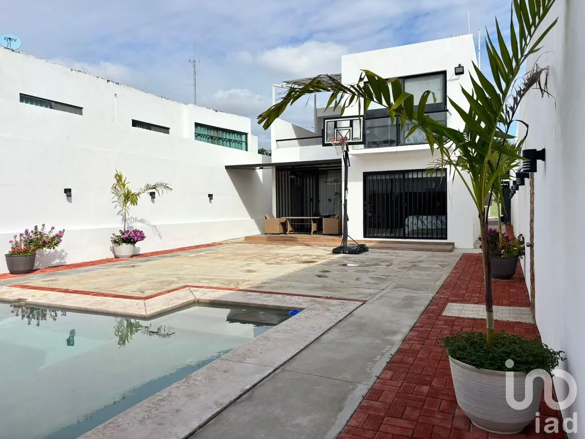 Casa en Renta en Chichi Suárez, Mérida, Yucatán | NEX-294796 | iad México | Foto 1 de 23